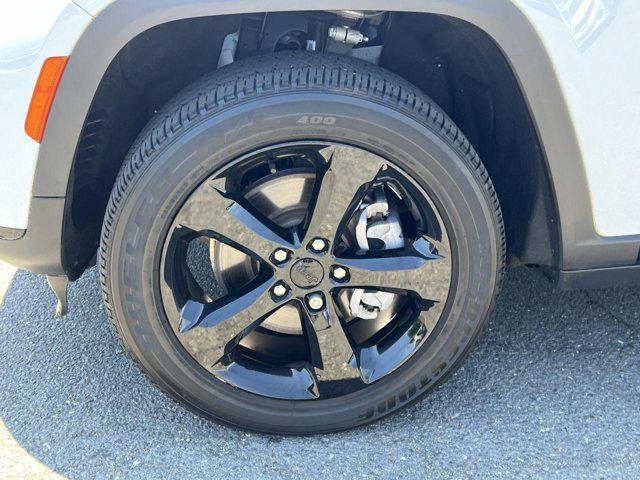 used 2022 Jeep Grand Cherokee L car, priced at $33,800