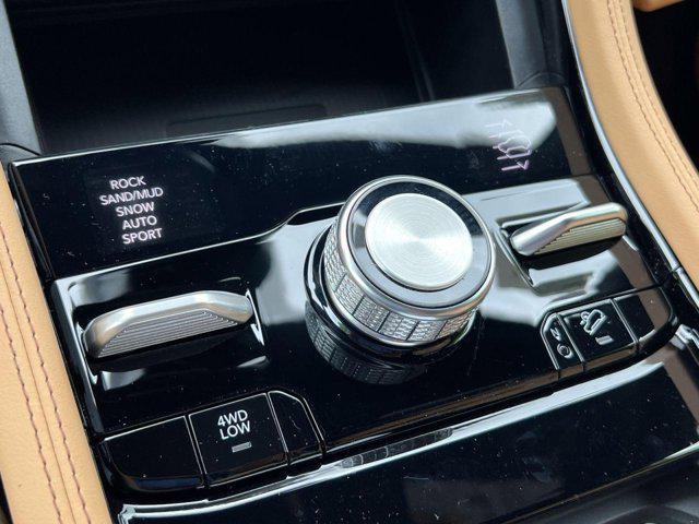 new 2025 Jeep Grand Cherokee car, priced at $59,136