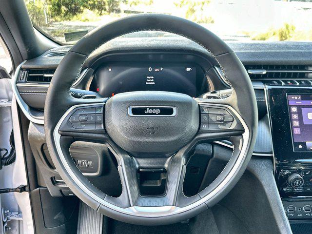 new 2025 Jeep Grand Cherokee car, priced at $36,989
