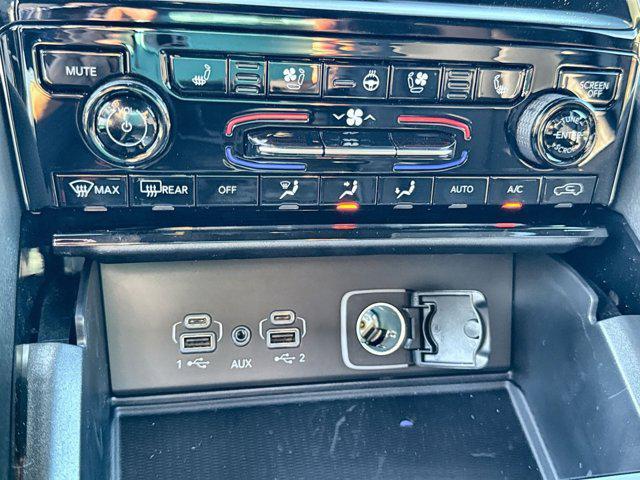 new 2025 Jeep Grand Cherokee car, priced at $54,576