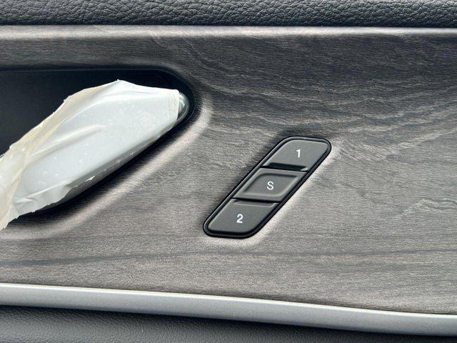 new 2025 Jeep Grand Cherokee car, priced at $44,516