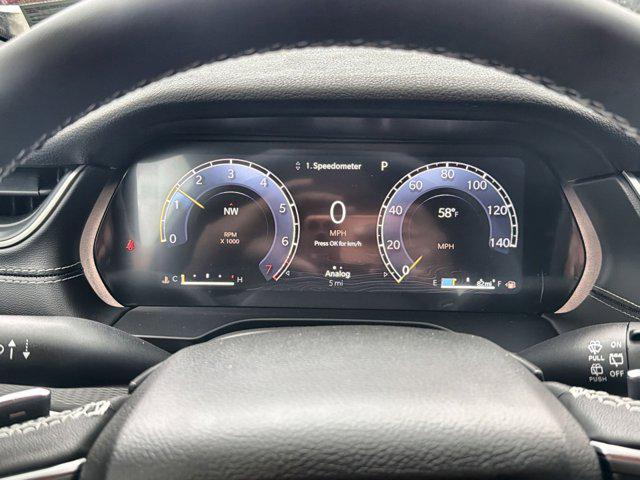 new 2025 Jeep Grand Cherokee car, priced at $36,989