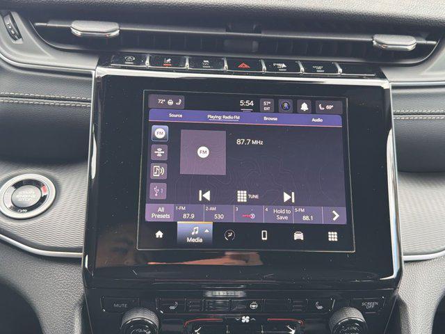 new 2025 Jeep Grand Cherokee car, priced at $36,989