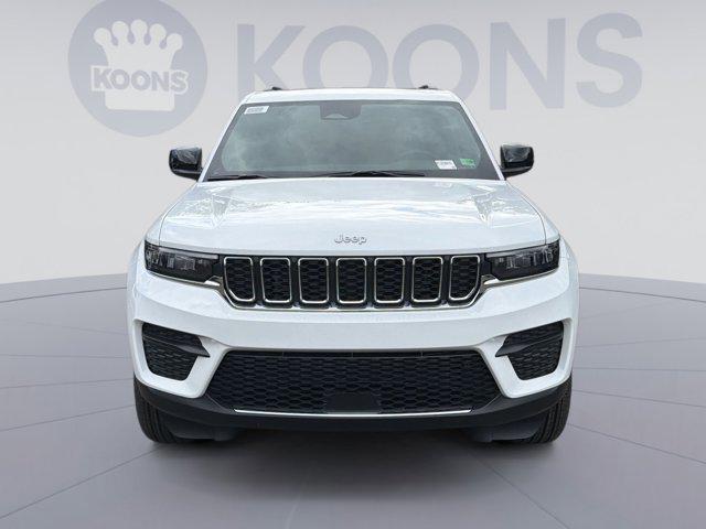 new 2025 Jeep Grand Cherokee car, priced at $36,989