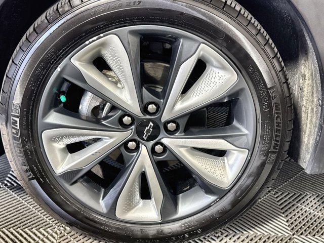 used 2022 Chevrolet Bolt EUV car, priced at $18,500