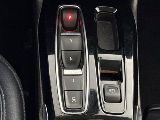 used 2022 Chevrolet Bolt EUV car, priced at $18,500