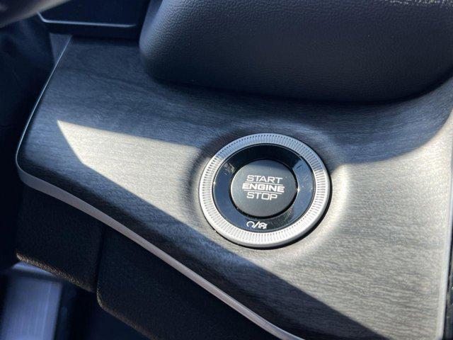 new 2025 Jeep Grand Cherokee car, priced at $46,312