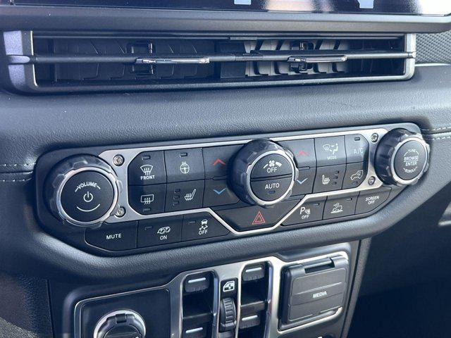 new 2025 Jeep Wrangler car, priced at $98,616