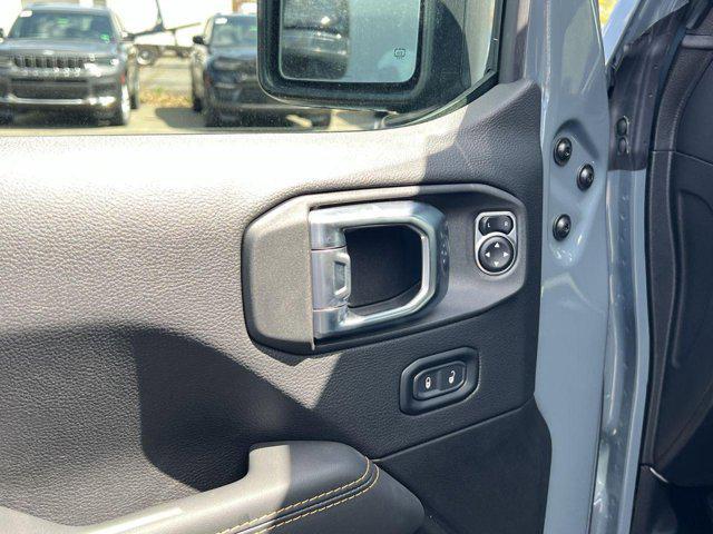 new 2025 Jeep Wrangler car, priced at $98,616