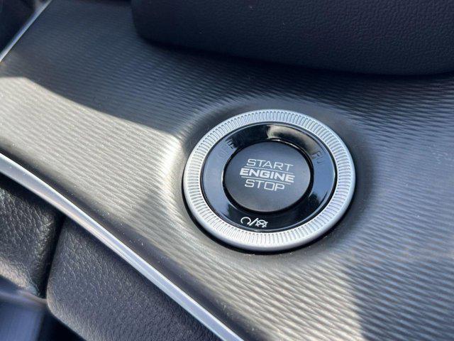 new 2025 Jeep Grand Cherokee car, priced at $35,222