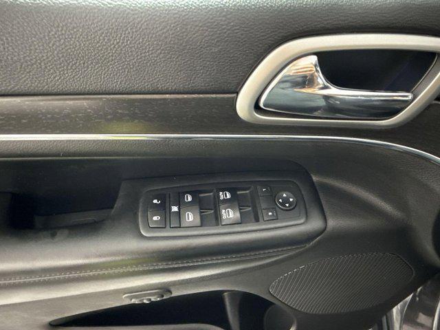 used 2018 Jeep Grand Cherokee car, priced at $18,000