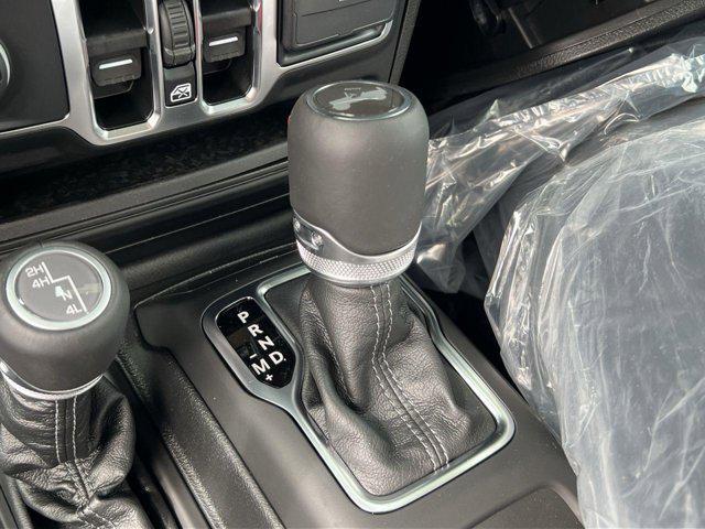 new 2025 Jeep Wrangler car, priced at $50,189
