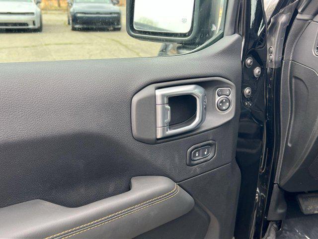 new 2025 Jeep Wrangler car, priced at $50,189