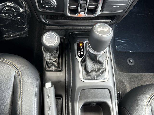 new 2025 Jeep Wrangler car, priced at $48,567