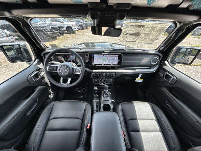new 2025 Jeep Wrangler car, priced at $48,567