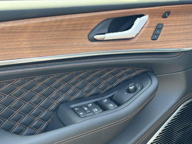 new 2025 Jeep Grand Cherokee car, priced at $56,781