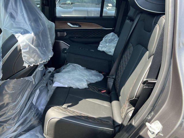 new 2025 Jeep Grand Cherokee car, priced at $56,781