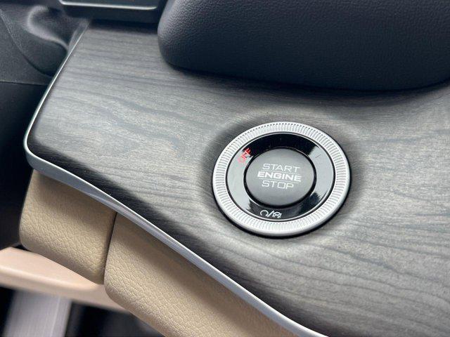 new 2025 Jeep Grand Cherokee L car, priced at $45,957