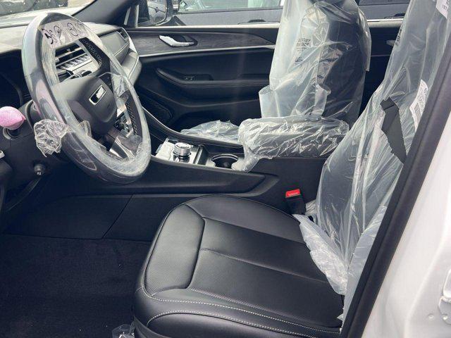 new 2025 Jeep Grand Cherokee car, priced at $42,859