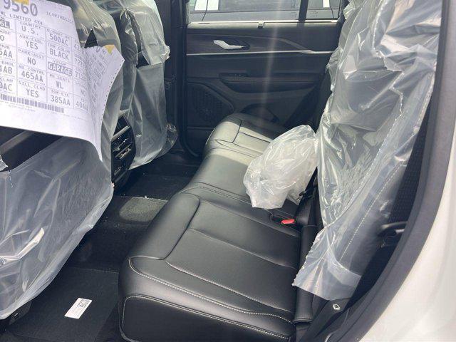 new 2025 Jeep Grand Cherokee car, priced at $42,859