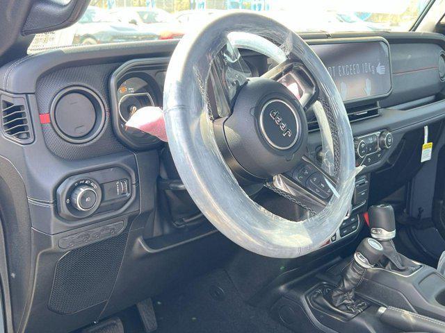 new 2025 Jeep Wrangler car, priced at $55,748