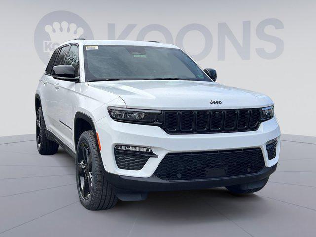 new 2025 Jeep Grand Cherokee car, priced at $46,294