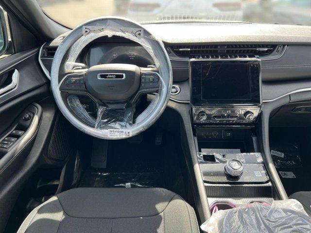 new 2025 Jeep Grand Cherokee L car, priced at $34,063