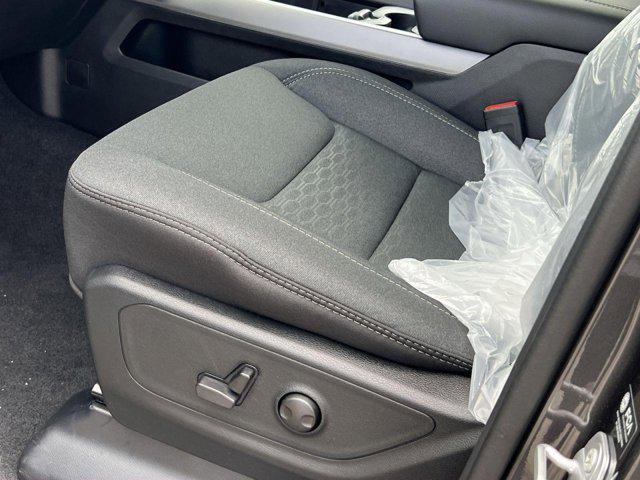 new 2025 Ram 1500 car, priced at $49,127