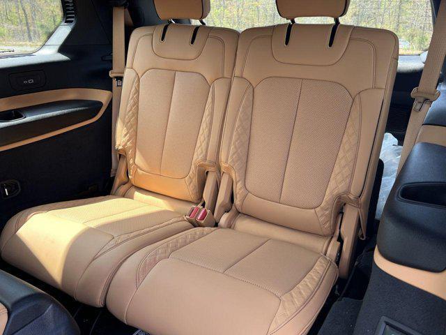 new 2025 Jeep Grand Cherokee L car, priced at $62,772