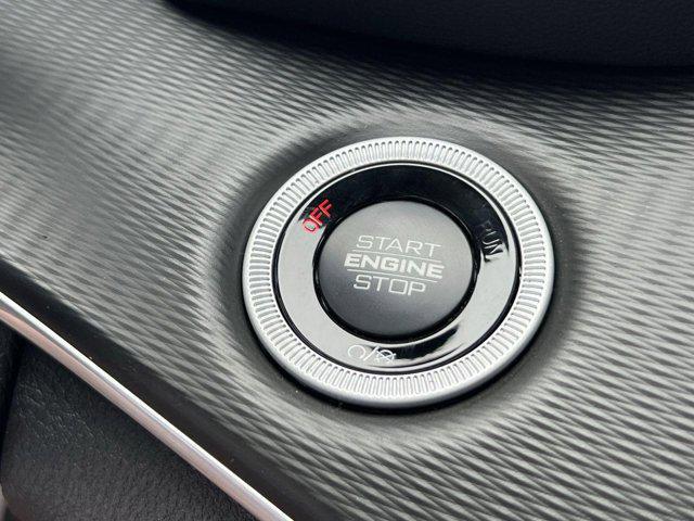 new 2025 Jeep Grand Cherokee L car, priced at $40,004