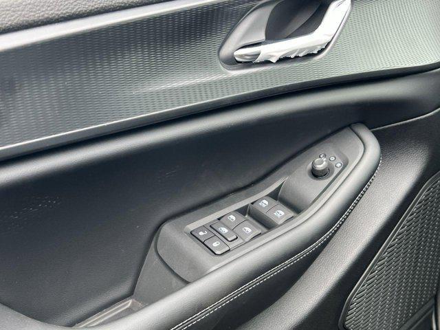 new 2025 Jeep Grand Cherokee L car, priced at $40,004