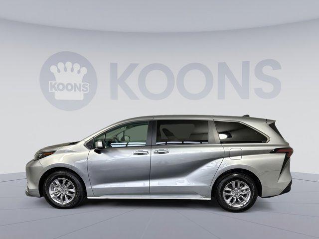 used 2024 Toyota Sienna car, priced at $35,500