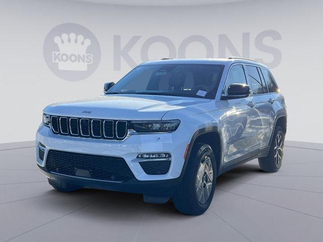 new 2025 Jeep Grand Cherokee car, priced at $43,842