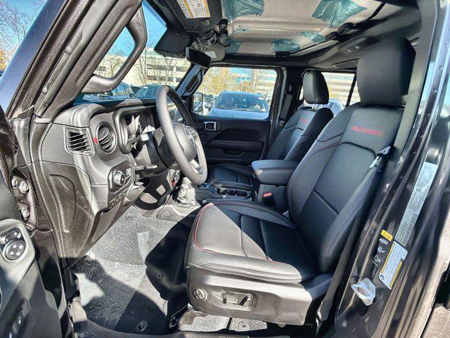 new 2025 Jeep Wrangler car, priced at $53,193