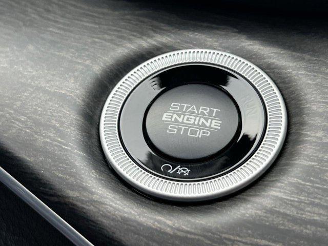 new 2025 Jeep Grand Cherokee car, priced at $45,616