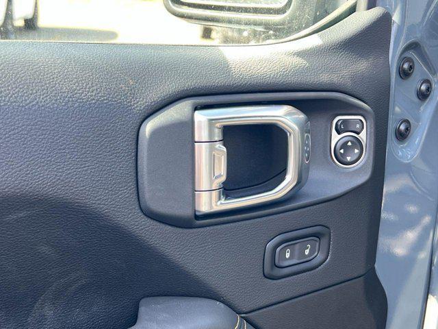 new 2025 Jeep Wrangler car, priced at $98,516