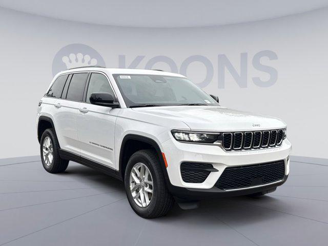 new 2025 Jeep Grand Cherokee car, priced at $36,989