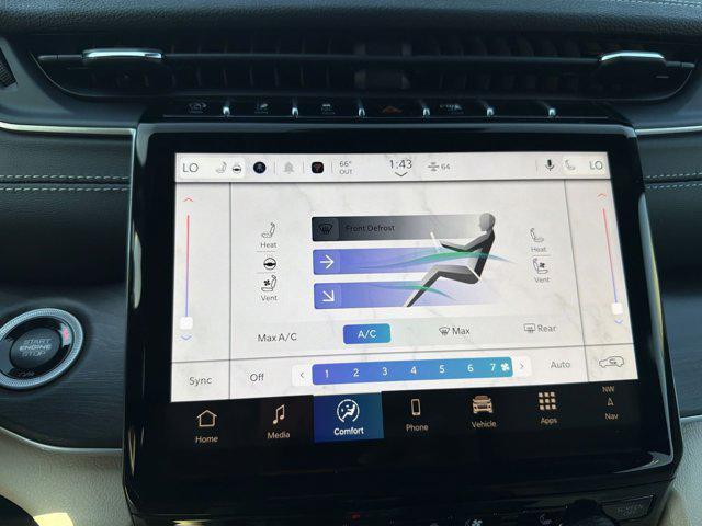 new 2025 Jeep Grand Cherokee car, priced at $42,834