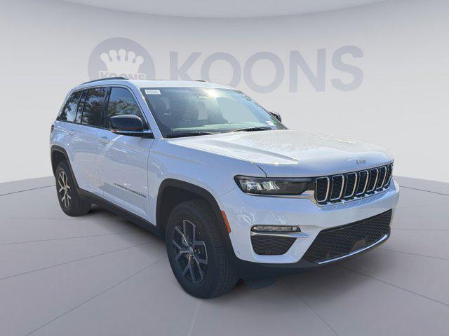 new 2025 Jeep Grand Cherokee car, priced at $42,834