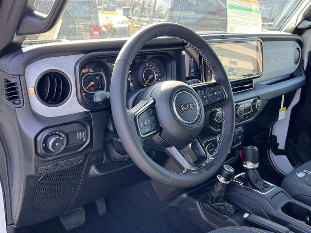 new 2025 Jeep Wrangler car, priced at $47,907