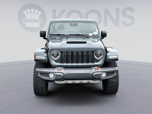 new 2025 Jeep Gladiator car, priced at $49,935