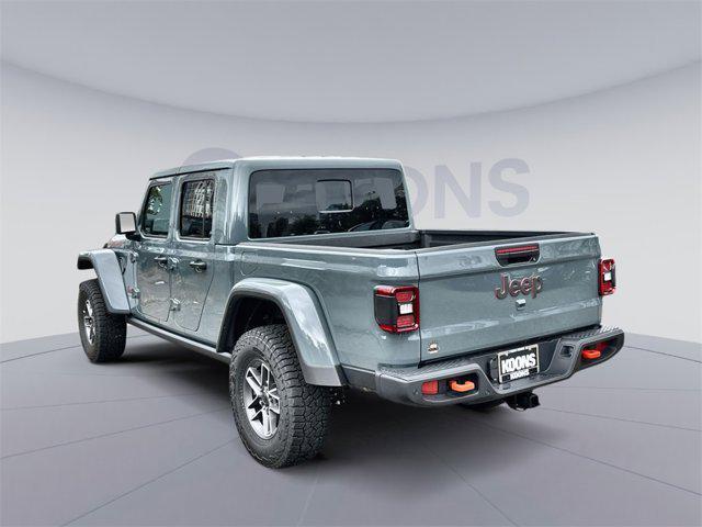 new 2025 Jeep Gladiator car, priced at $49,935