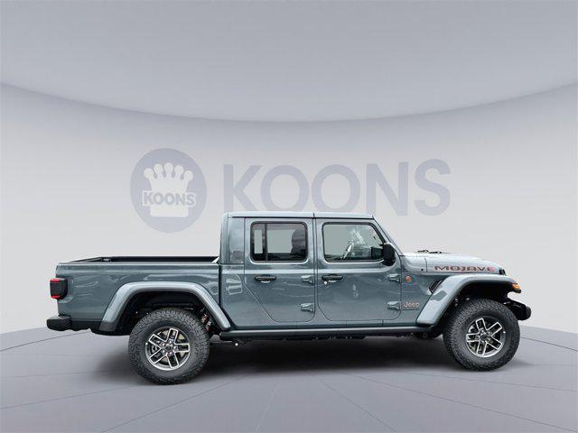 new 2025 Jeep Gladiator car, priced at $49,935