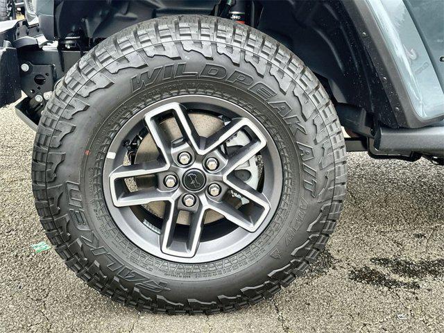 new 2025 Jeep Gladiator car, priced at $49,935