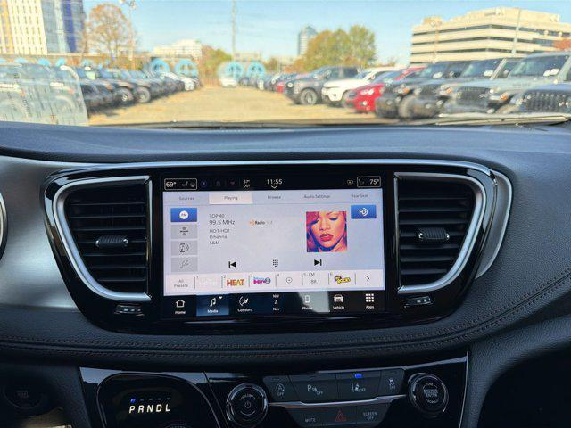 new 2026 Chrysler Pacifica car, priced at $46,698