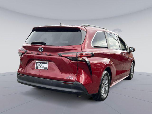 used 2022 Toyota Sienna car, priced at $40,500