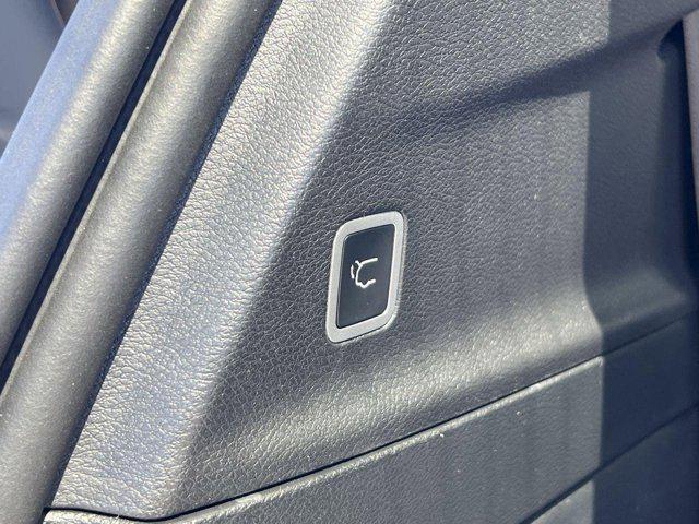 new 2025 Chrysler Pacifica car, priced at $45,979