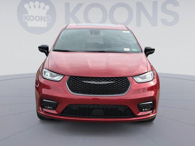 new 2026 Chrysler Pacifica car, priced at $43,034