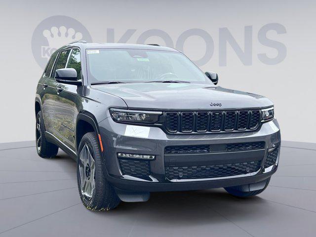 new 2025 Jeep Grand Cherokee L car, priced at $45,957