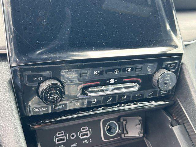 new 2025 Jeep Grand Cherokee L car, priced at $45,957